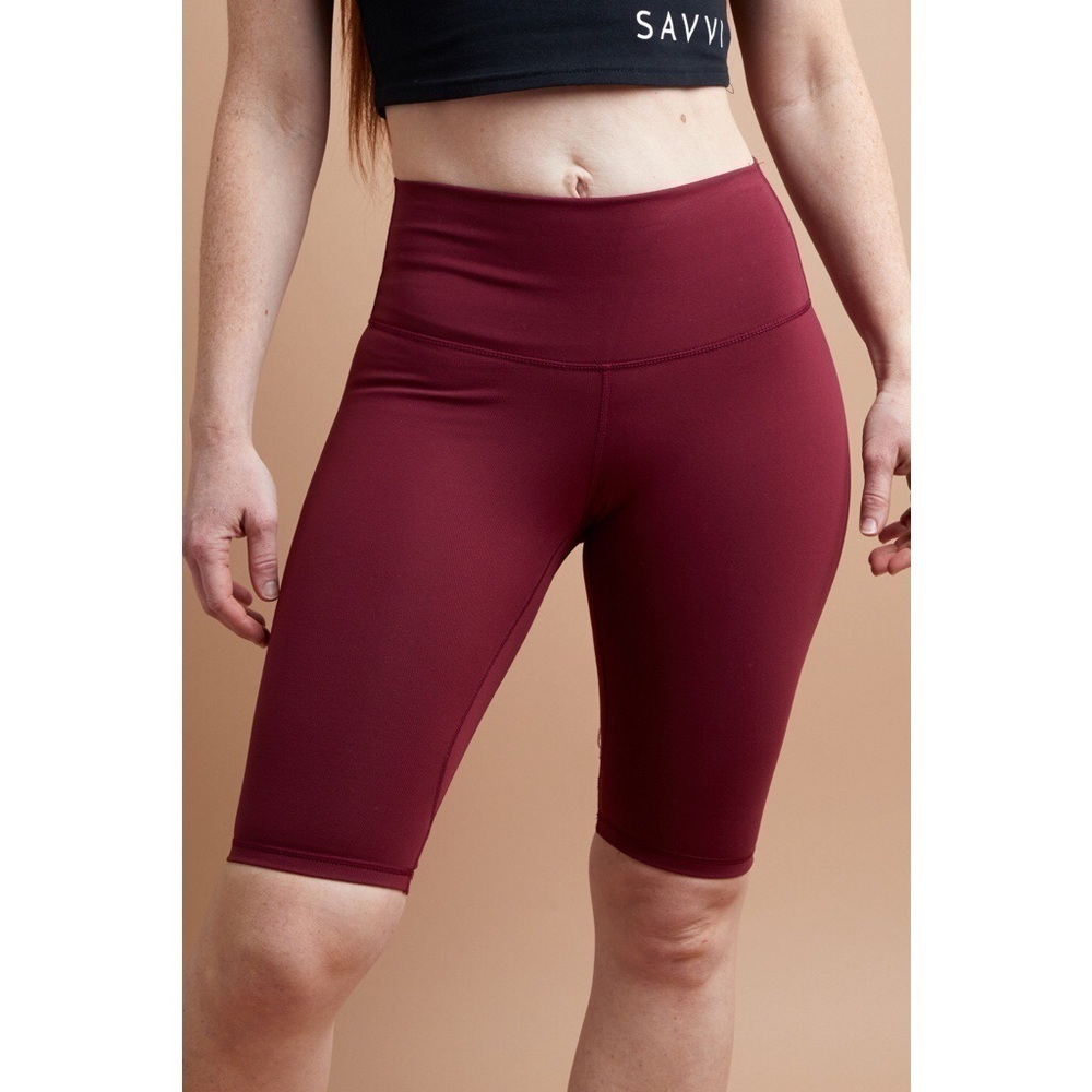3/$25 🙌🏼 Savvi Sienna Bike Shorts 11” Burnt Red High Waisted Shorts Large